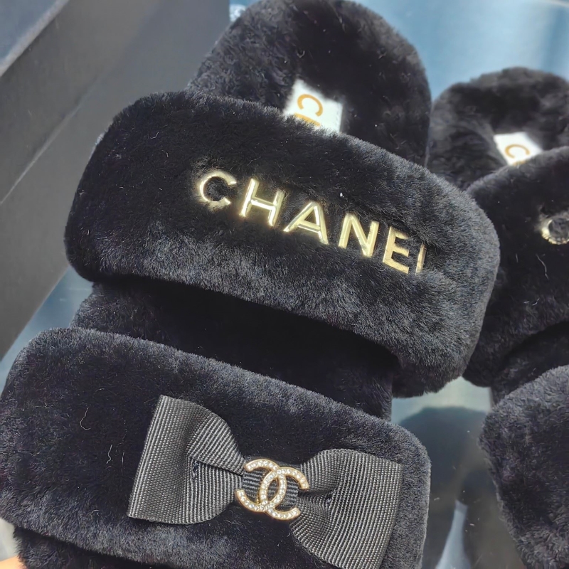 Chanel Slippers